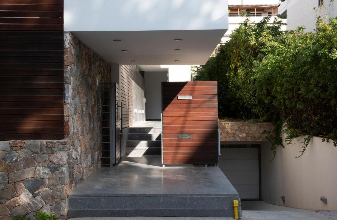 Willa Elegant And Private Living By Neuvel Ateny Zewnętrze zdjęcie